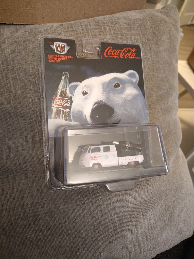 M2 Coca Cola