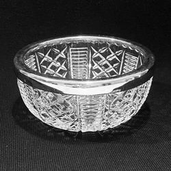 Vintage Raymond crystal Bowl Silver plated Rim England Stamped 5.25”.