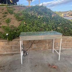 FREE has Scratches But Should Sand Out Come Pick Up From Driveway 1426 Queenston Dr Escondido