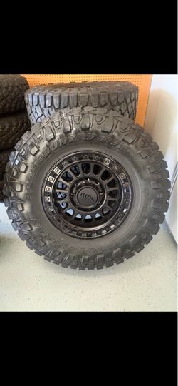 KMC KM552