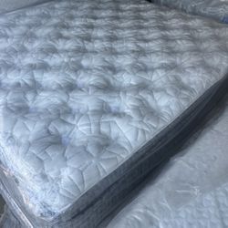 California King Size Bed Mattress King Koil Intimate Medium Firm Euro Top Pillow Stearns & Foster Reserve Estate Aireloom Kluft Hotel Beautyrest Black