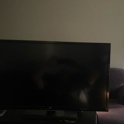 32 Inch Lg LCD 2015