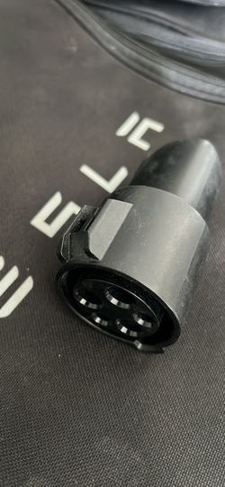 Tesla Adapter