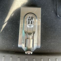 Dyson Vacuum Battery Sv28