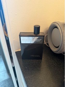 Prada amber intense black