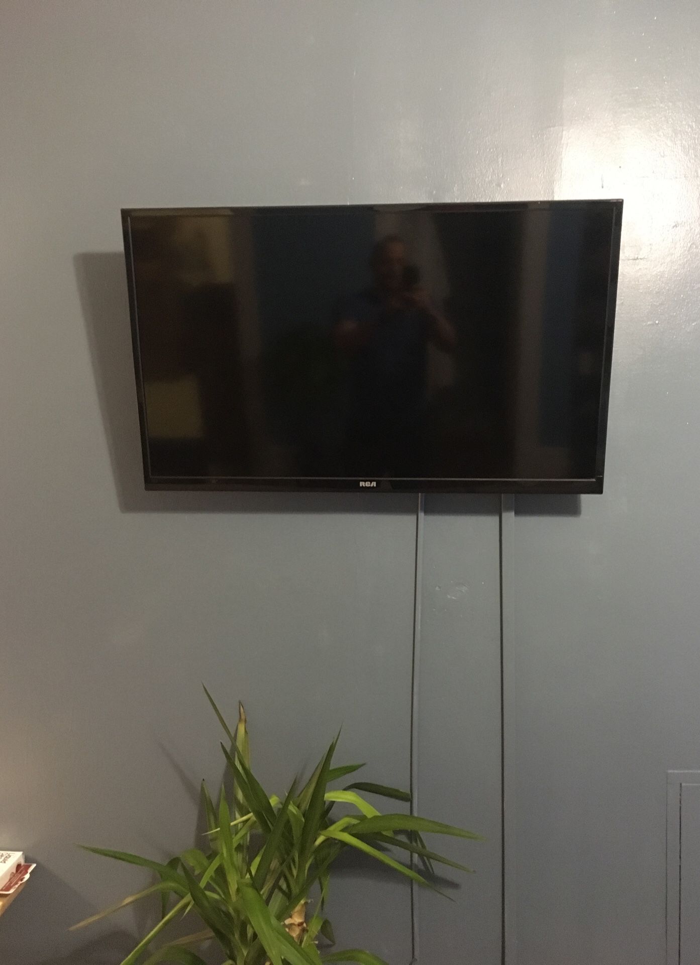 RCA 40inch Flatscreen TV