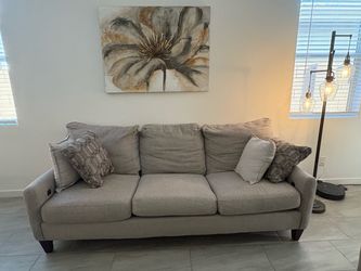 Jackson / Catnapper Sofa and Love Seat