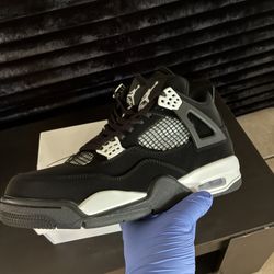 Nike Air Jordan 4 Black/White