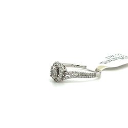 14kt White Gold Diamond Ring Cluster Halo .4ctw Size 6 3/4 2.35grams 153933 12