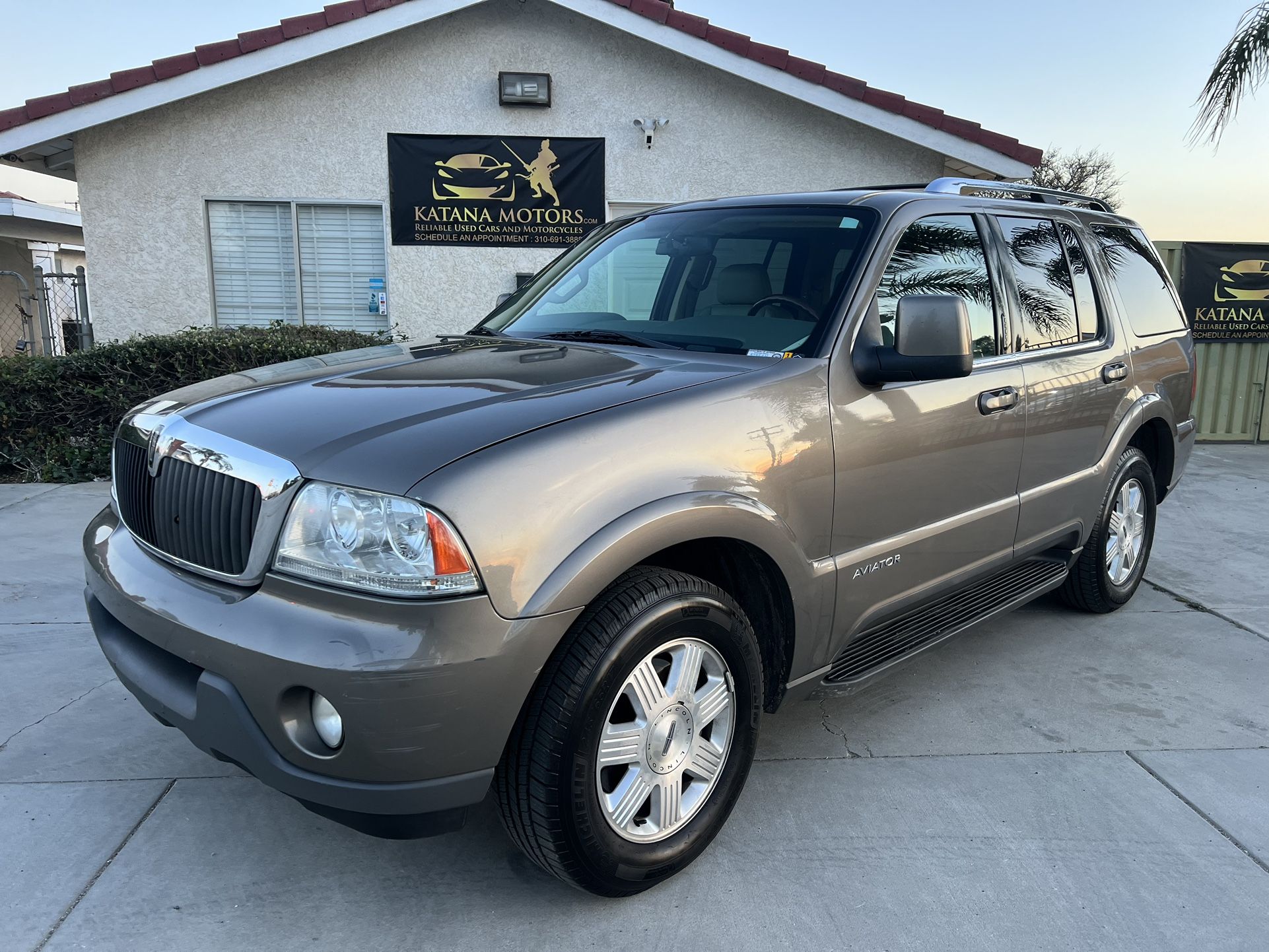 2003 Lincoln Aviator for Sale in Riverside, CA OfferUp