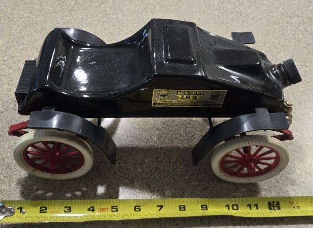 Vintage Jim Beam Decanter Oldsmobile 75th Anniversary 1(contact info removed)