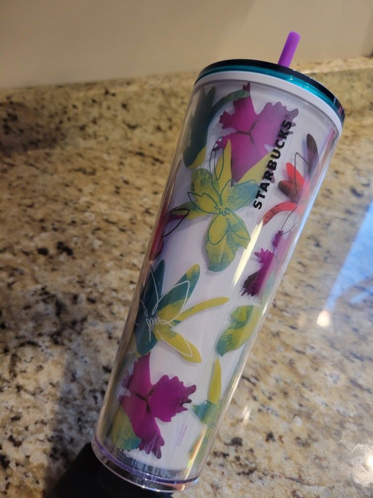 Starbucks- Mermaid Scale Tumbler