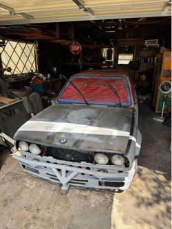 E30 hood