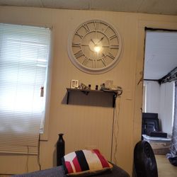 Judge Wall Clock 