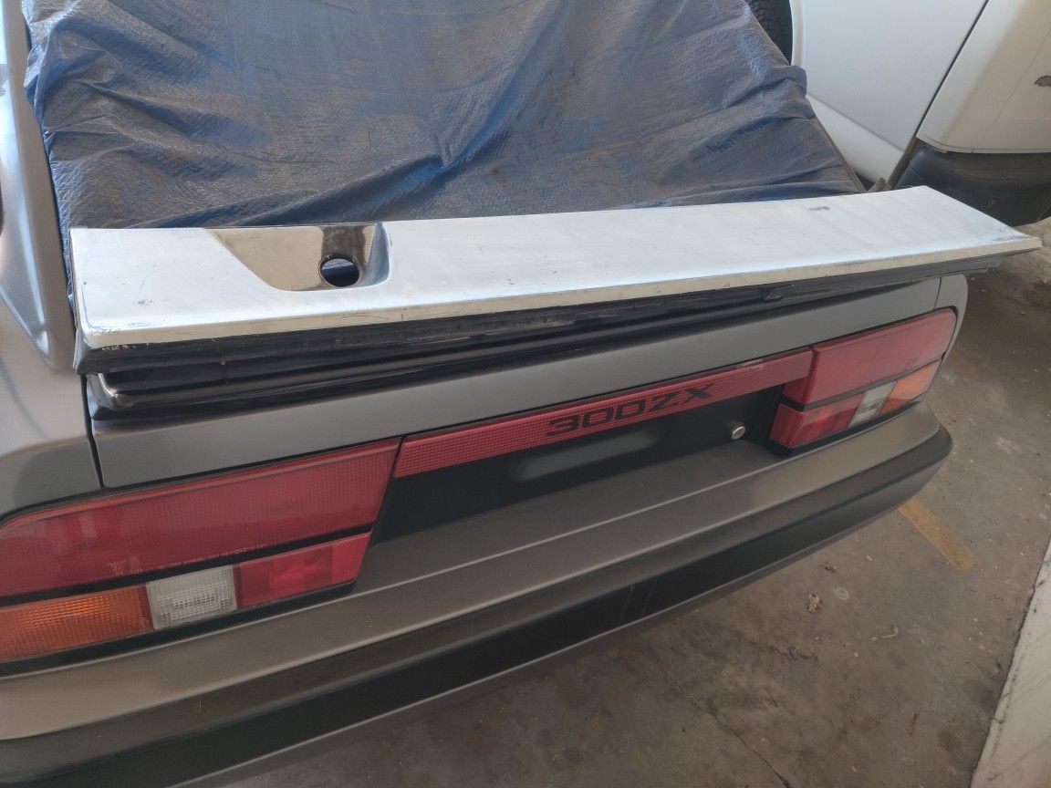 Z31 Spoiler With 3rd Brake Light