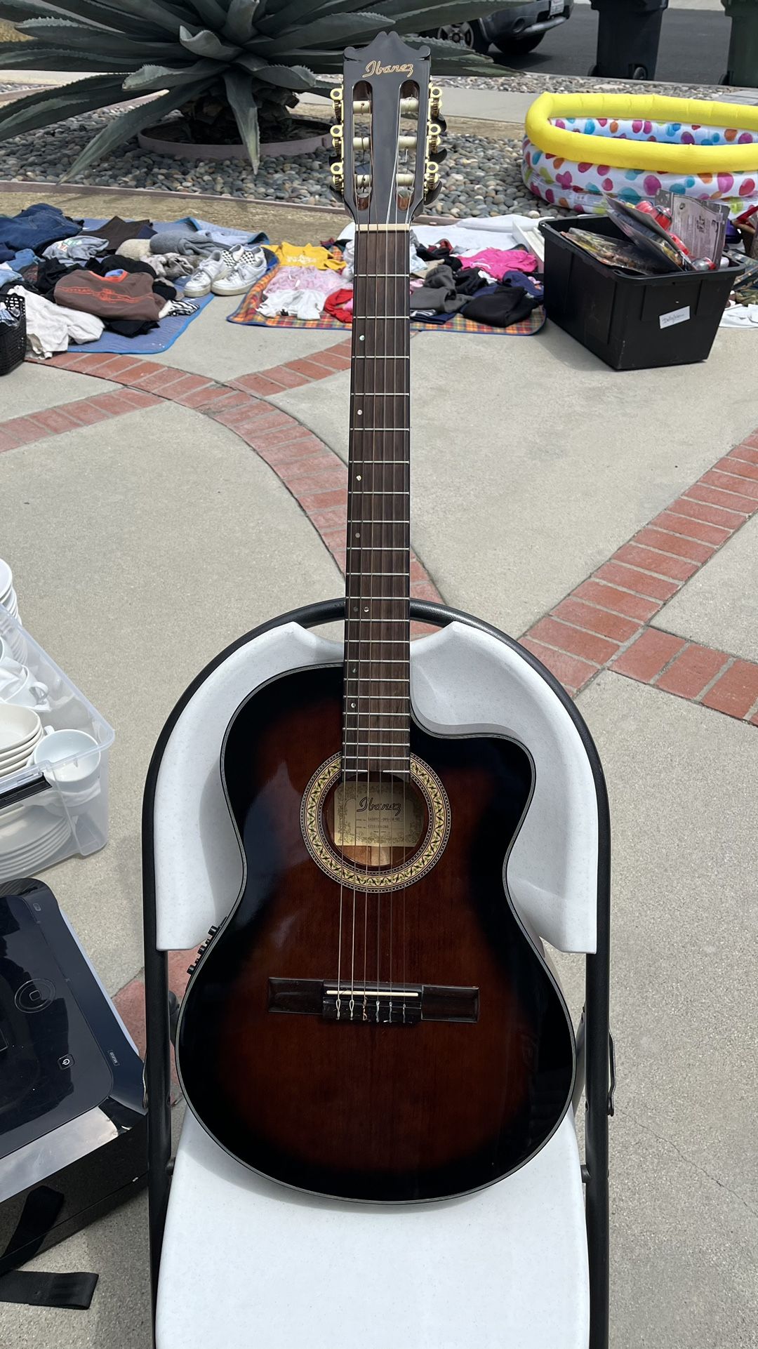 electric acoustic guitar 