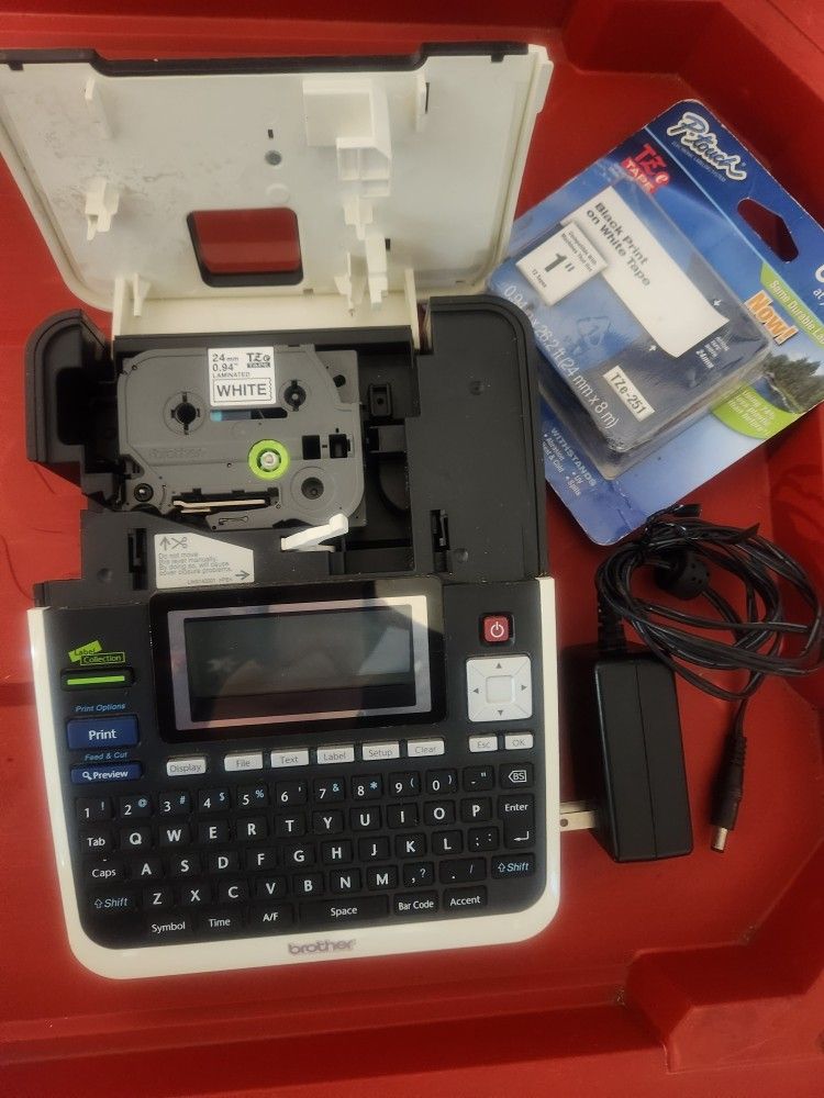 Brother Printer Model #2730 With Extra Labels