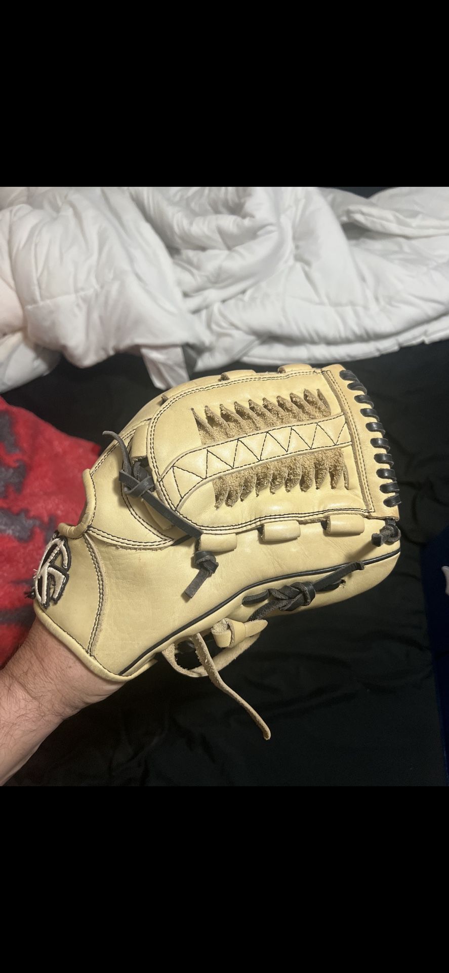 Baseball And Softball Glove