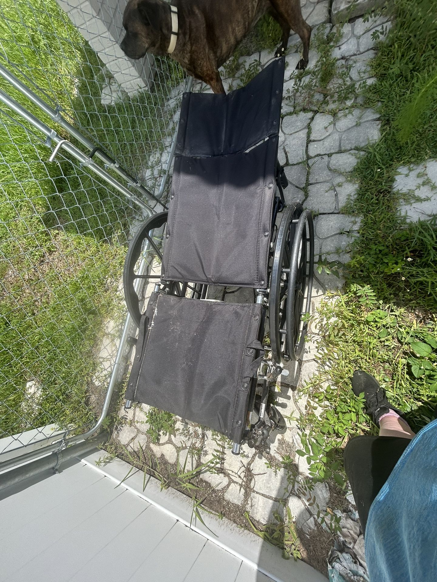 Drive Wheelchair With Headrest