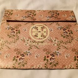 Tory Burch Velcro Gift Bag 
