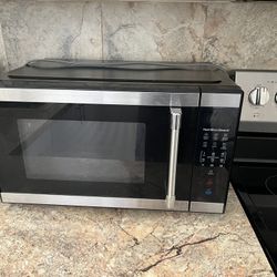Microwave 2 Months Used