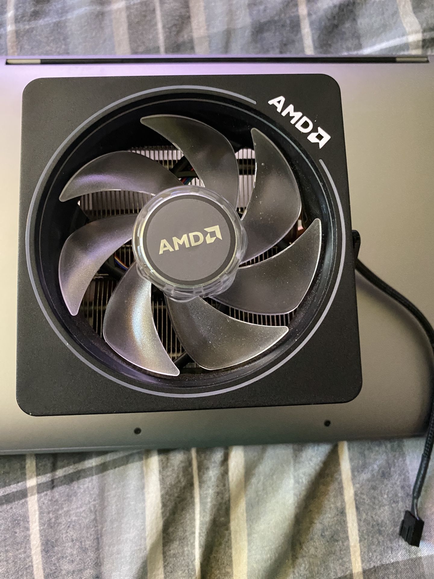 AMD Wraith Prisim RGB CPU Cooler