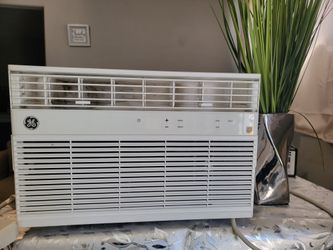 GE Window AC 8000 BTU