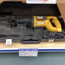 Dewalt Reciprocating Saw With Case 