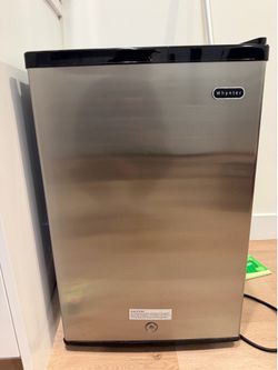 Whynter Mini Freezer