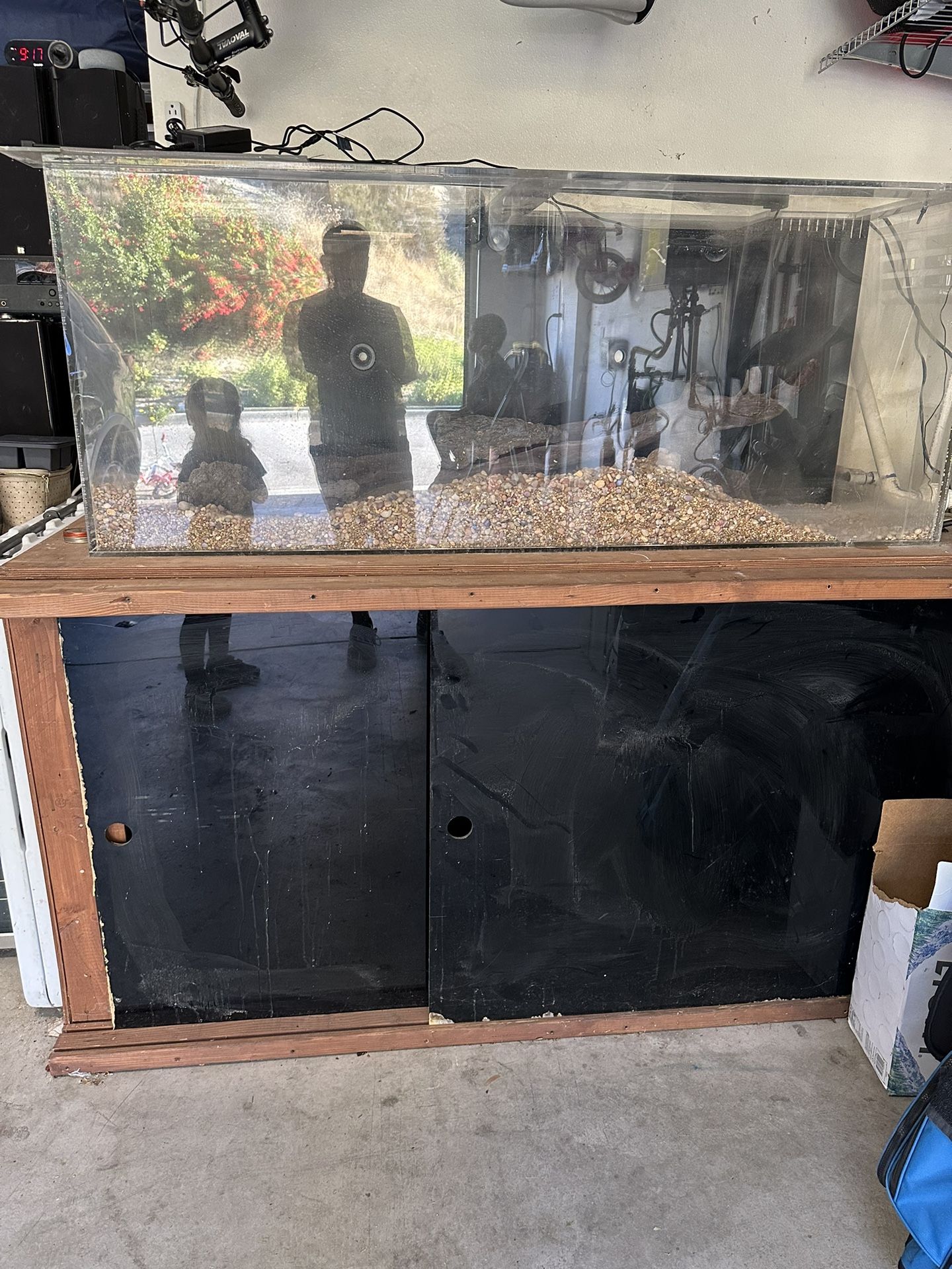 150 Gallon Acrylic Fish Tank + 50 Gallon Sump Tank for Sale in Santa Clarita, CA OfferUp