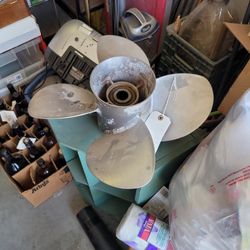 Mercury Bravo 2 Boat Propeller Great condition.