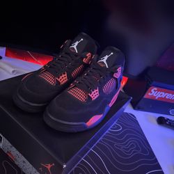 Jordan 4 “Red Thunder”