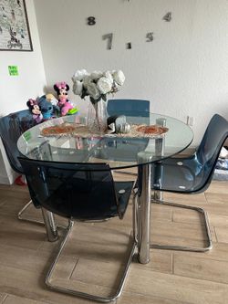 Round Glass Dining Table with 4 Chairs