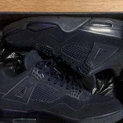 Size 10 Black Cats Og All Looking For Cas Or Trades 