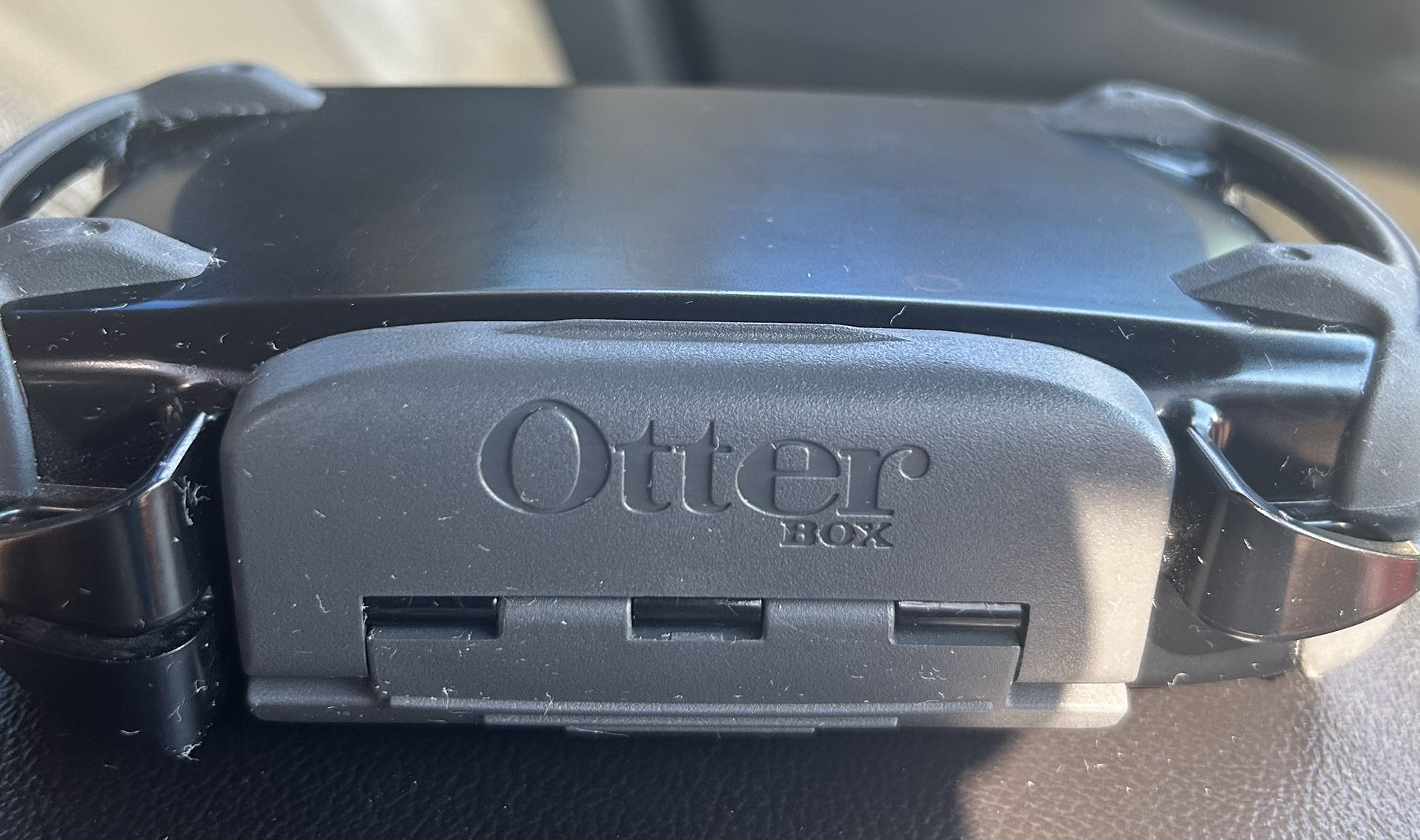 OtterBox Dry Box