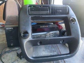 Ford  ranger bezel for 95 to 2003  decent conditions