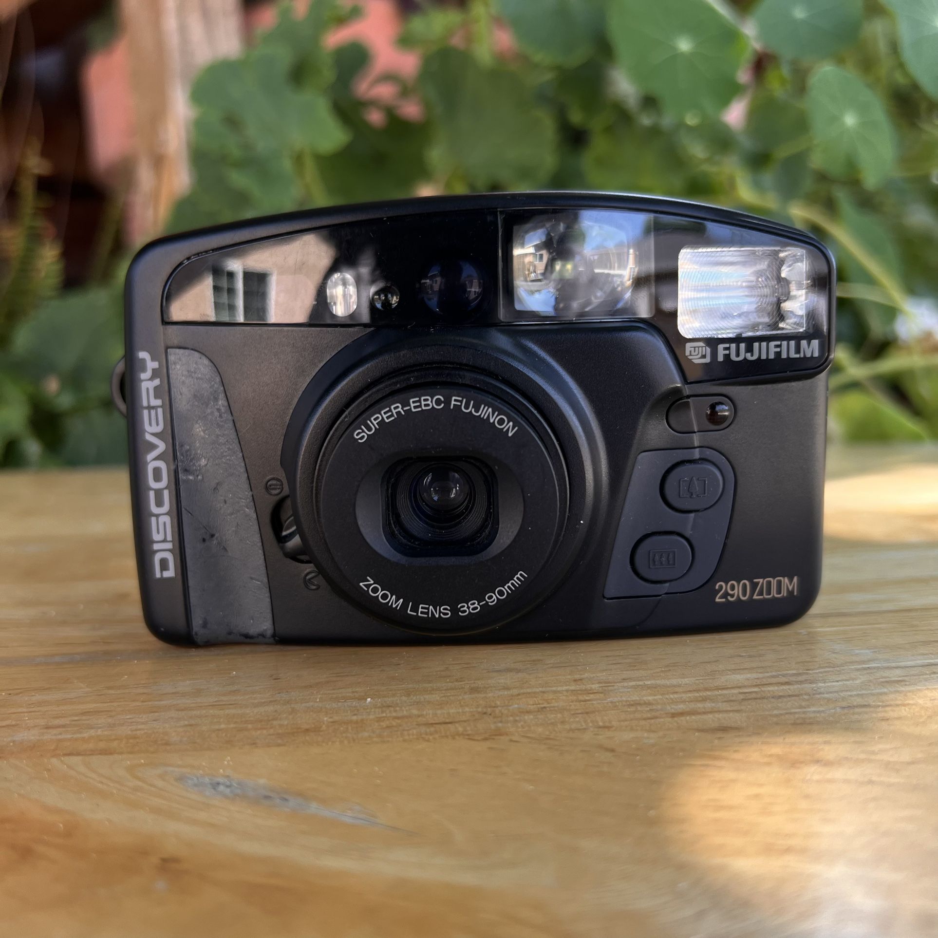 Fujifilm Discovery 290 Zoom 35mm Point and Shoot Film Camera