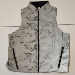 Nike THERMA-FIT  SIZE Medium Vest 