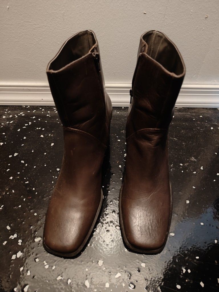 Women's Leather Heels