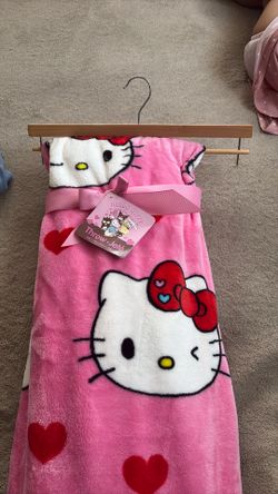 Hello kitty blanket