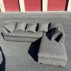 Super Comfy Nice Gray Sectional  Couch 🔥