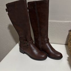 Brand New Brown Boots 