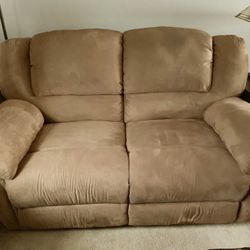 Dual Reclining Loveseat