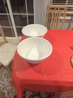 2 Large Bowls