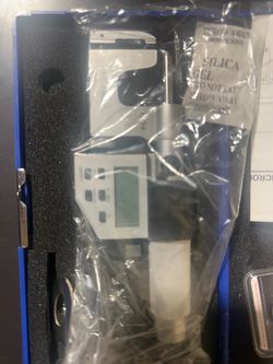 Digital Micrometer in Case