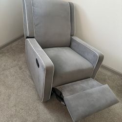 Nursing / Recliner Chair 