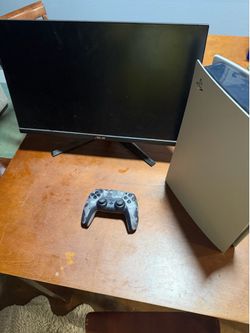 PlayStation 5 w/ Monitor