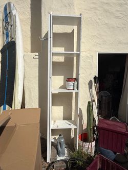 Free shelf!