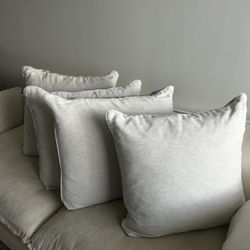 Throw Pillows