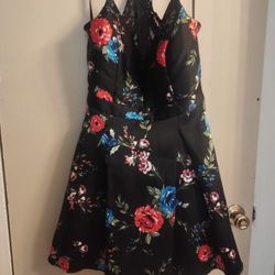 B. Smart Women's Juniors Cute Sexy Sleeveless Dress Black  With Floral Design Size (15 XL ) 
